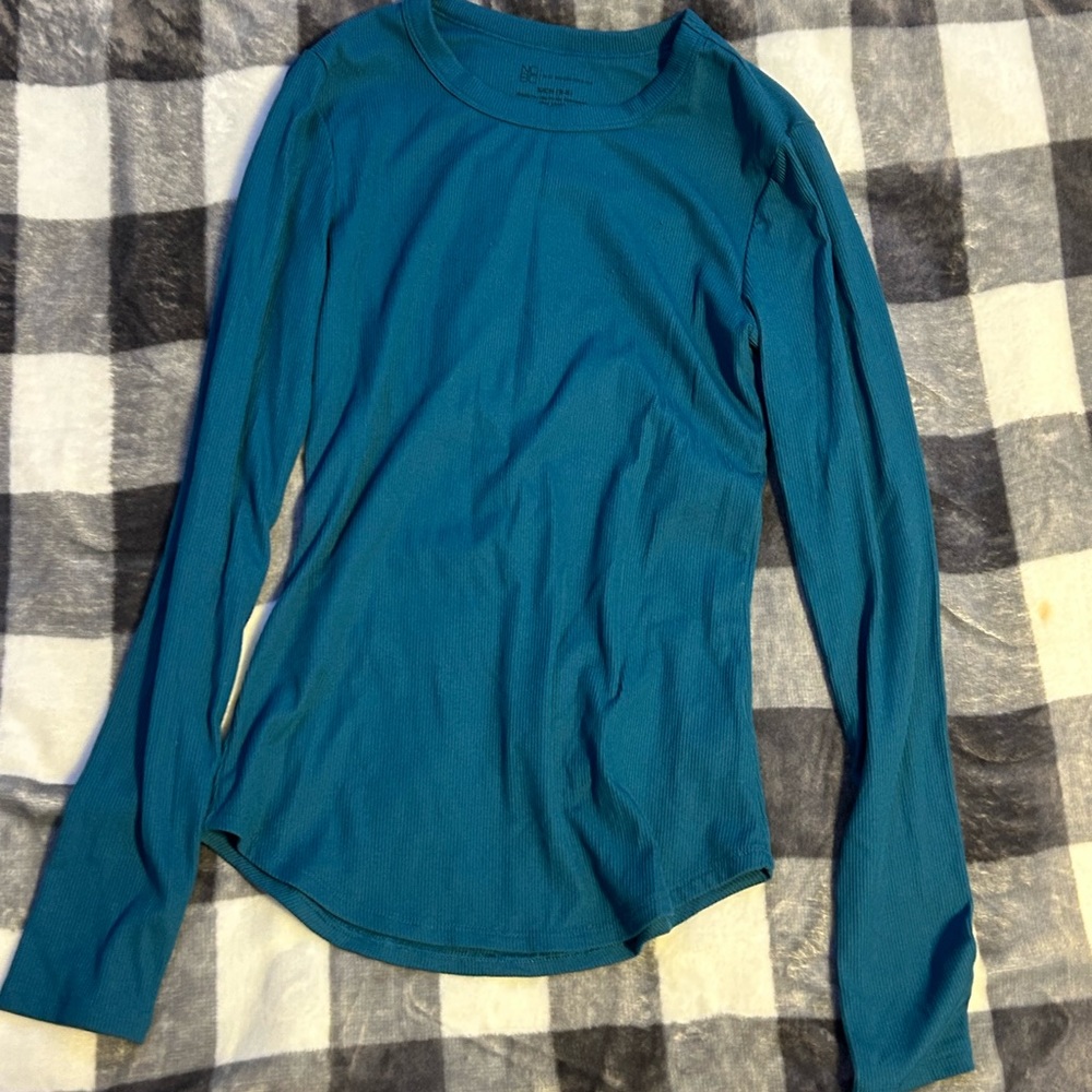 Blue green long sleeves shirt! NOBO women’s small